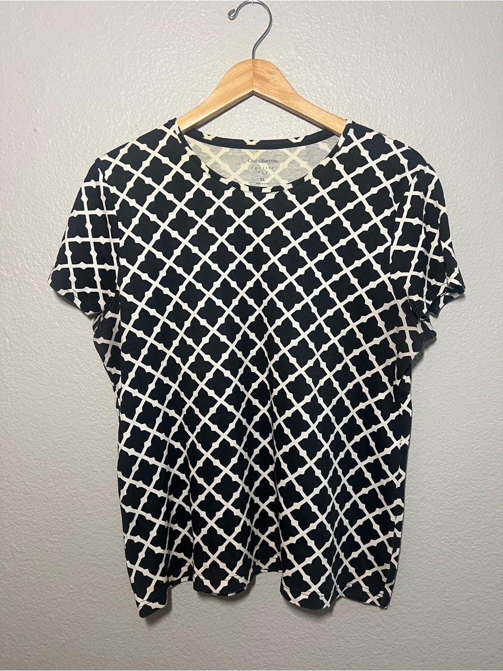 Croft & Barrow Black & White Geometric Diamond Print T-Shirt | XL